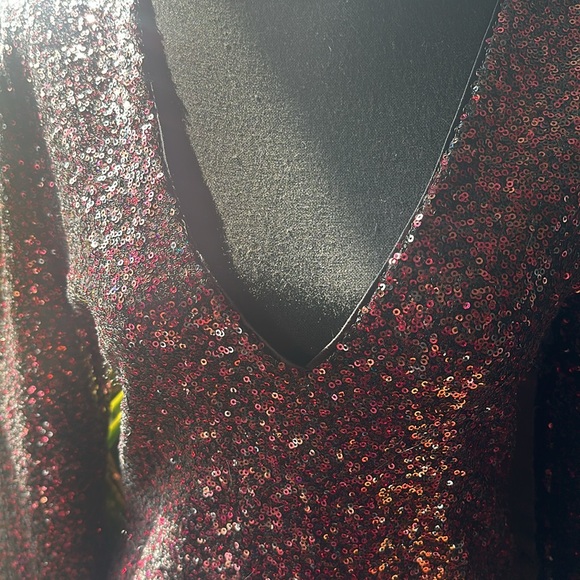 Express sequin evening dress. - Picture 2 of 6